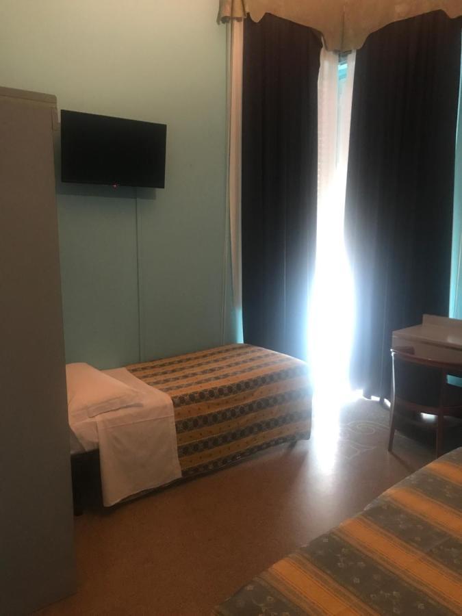 Hotel Doria Chiavari Exteriér fotografie