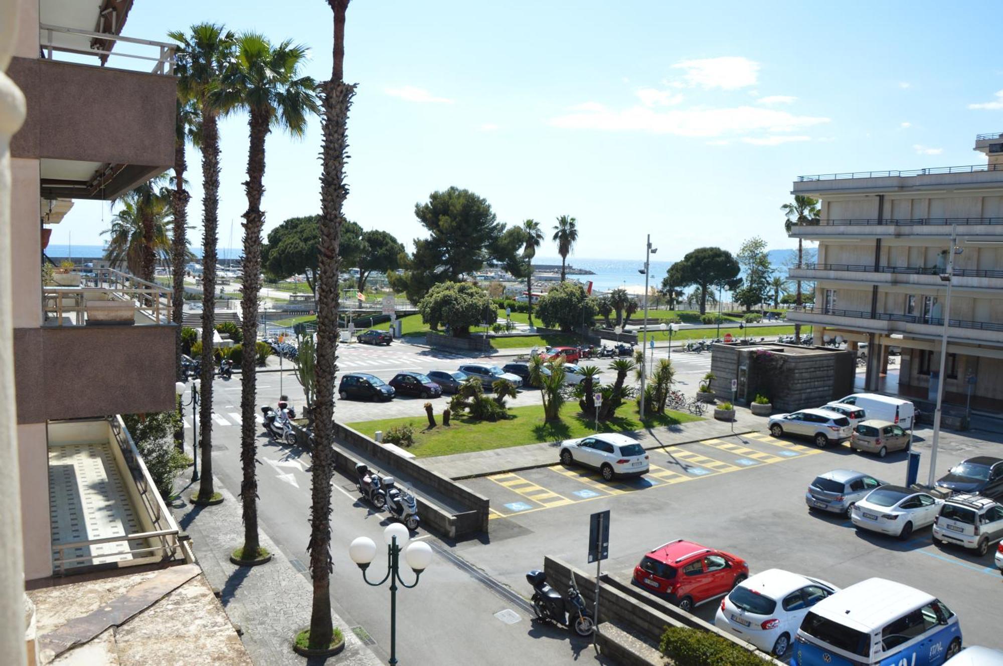 Hotel Doria Chiavari Exteriér fotografie