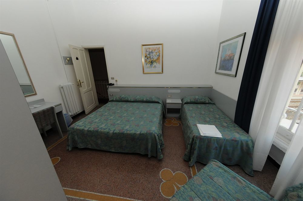 Hotel Doria Chiavari Exteriér fotografie
